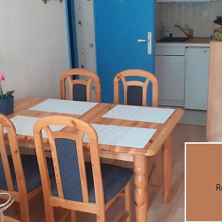 Appt 4 Personnes En Résidence,wifi, Parking. * Cabourg