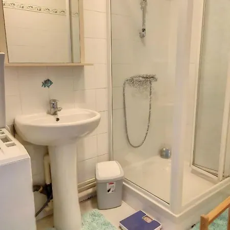 Appt 4 Personnes En Résidence,wifi, Parking. Appartamento *