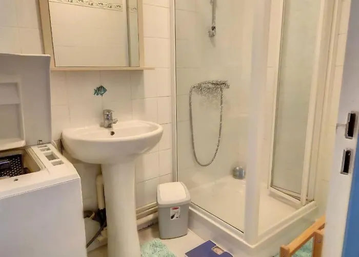 Appt 4 Personnes En Residence,wifi, Parking. Apartman *